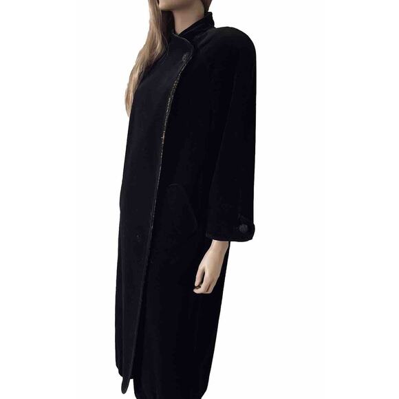 Vintage J.L. deBall Cattvia Black Long Velvet Opera Jacket Coat Duster Lined - Picture 4 of 15